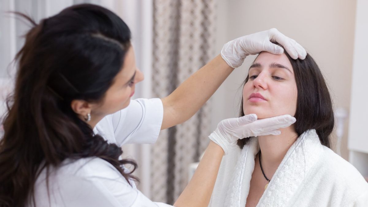 Fibroblast Skin Tightening – Introduction, Treatment, and Side Effects
