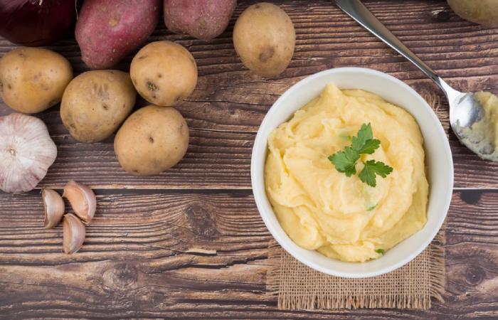 What Is The Best Liquid For Mashed Potatoes?